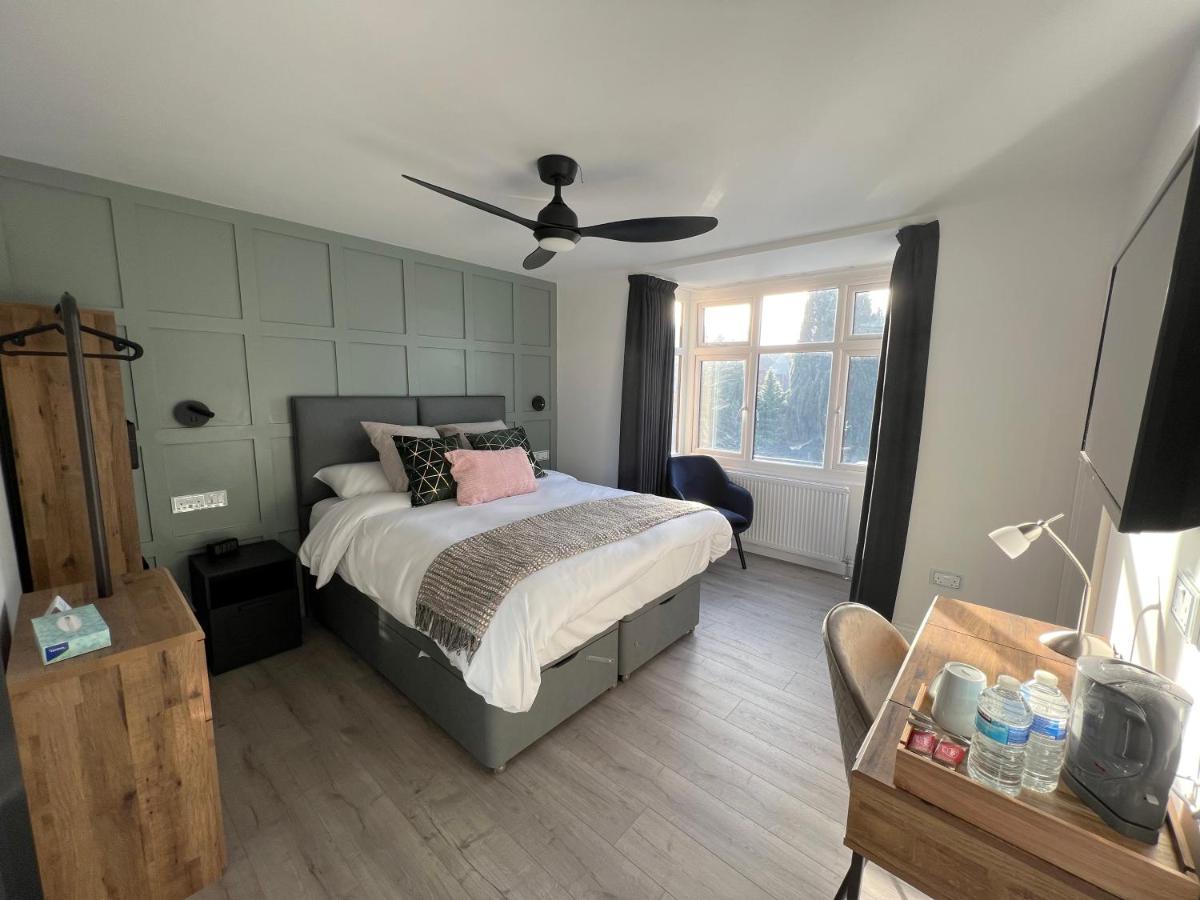 United Home B&B Salford  Luaran gambar