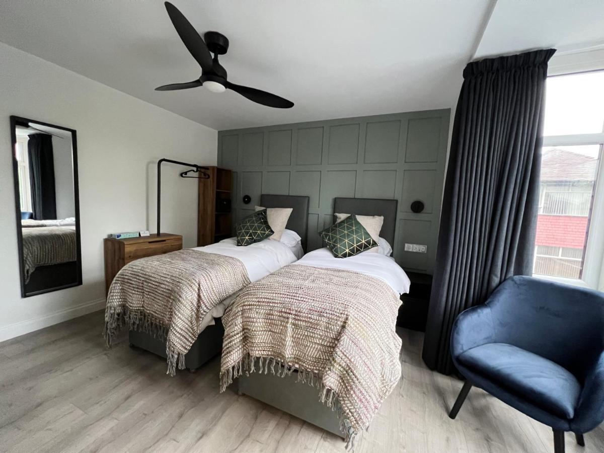 United Home B&B Salford  Luaran gambar